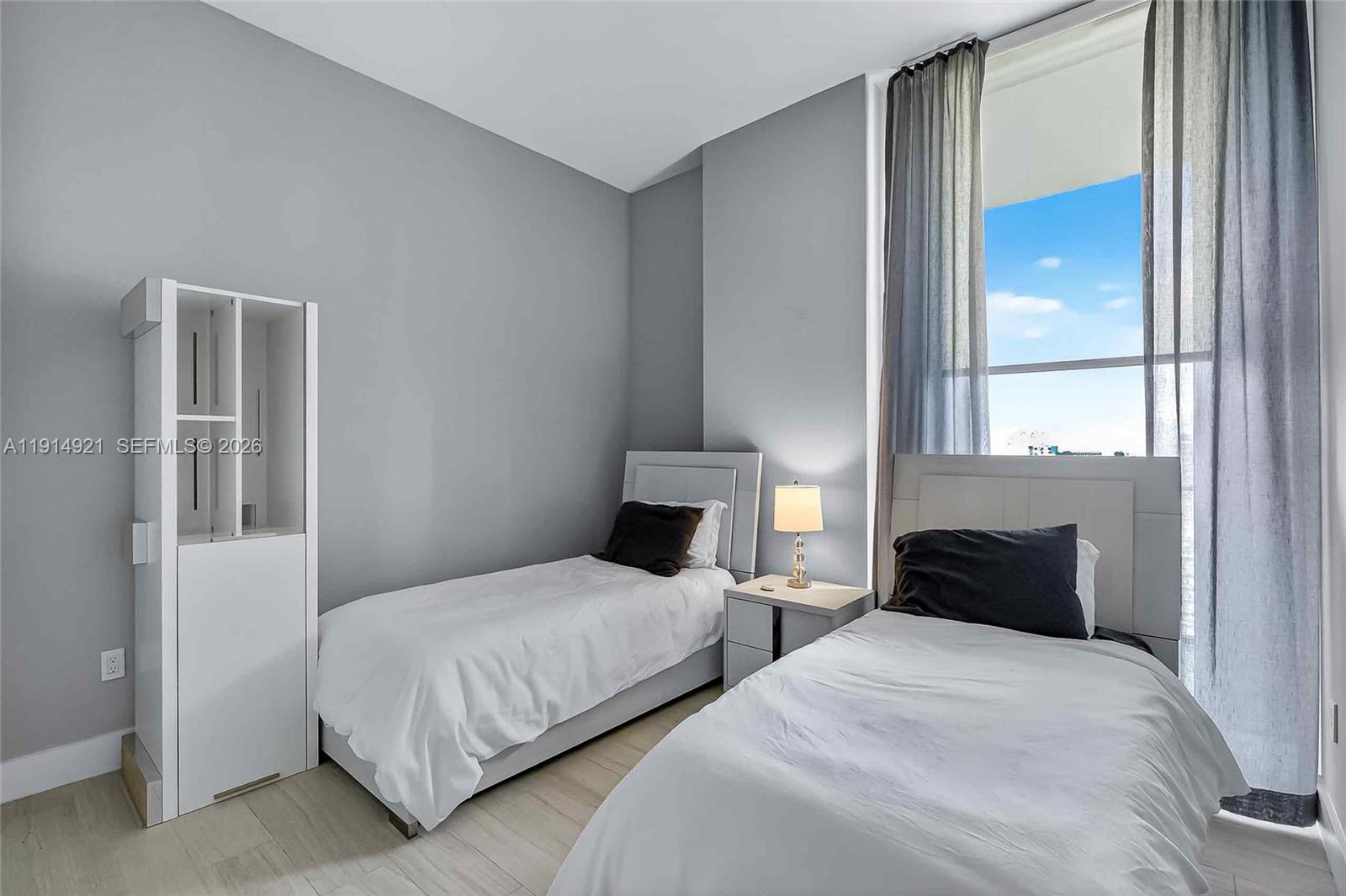 1300 S MIAMI AVENUE CONDO - Residential