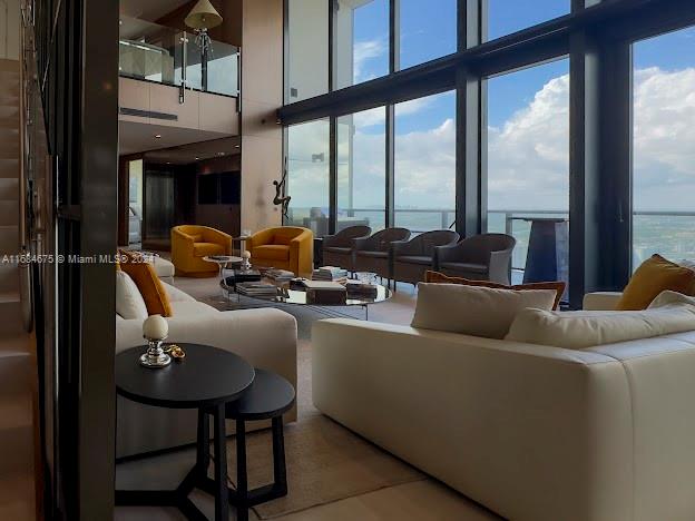 18555 COLLINS AVENUE COND - Residential Lease