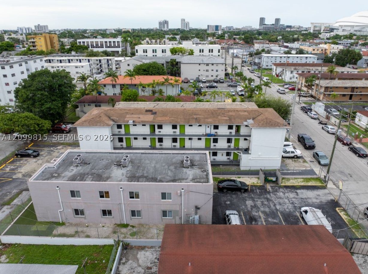 220 SW 18th Ave