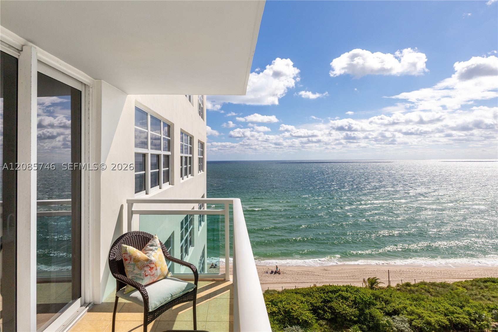 6917 Collins Ave 1203