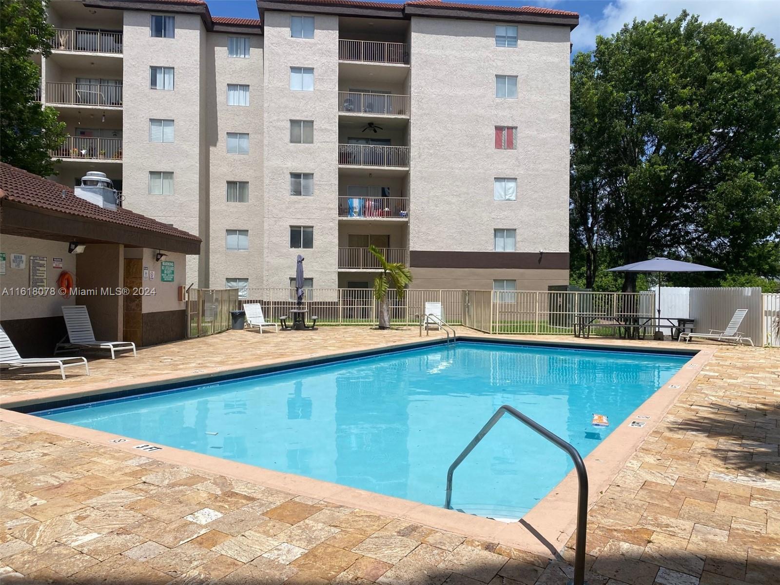 KENDALL LAKE TOWERS CONDO - Residential Lease