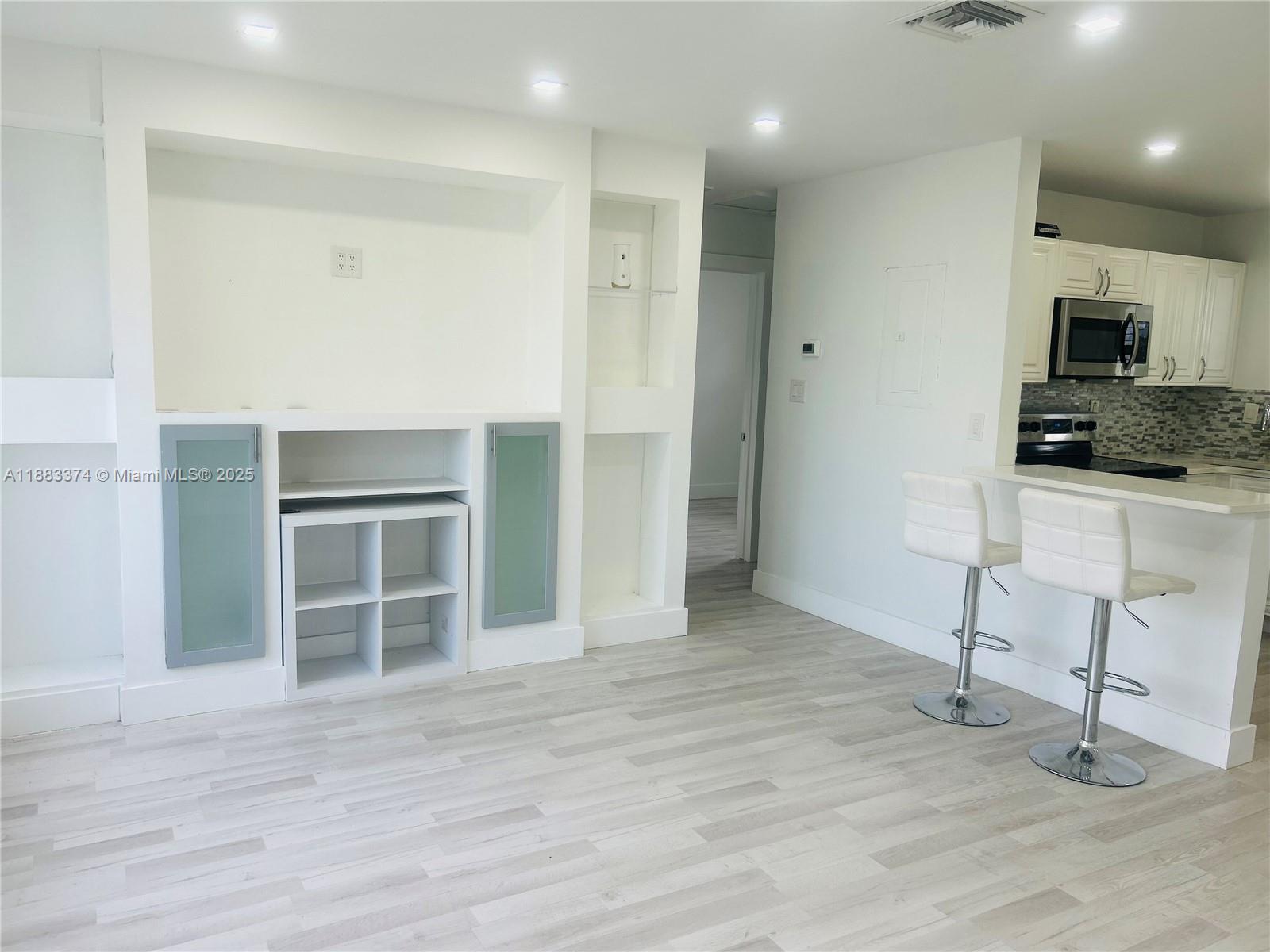 NORTH MARGATE 1ST ADD - Residential Lease
