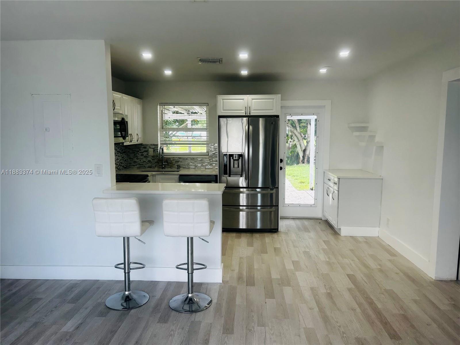 NORTH MARGATE 1ST ADD - Residential Lease