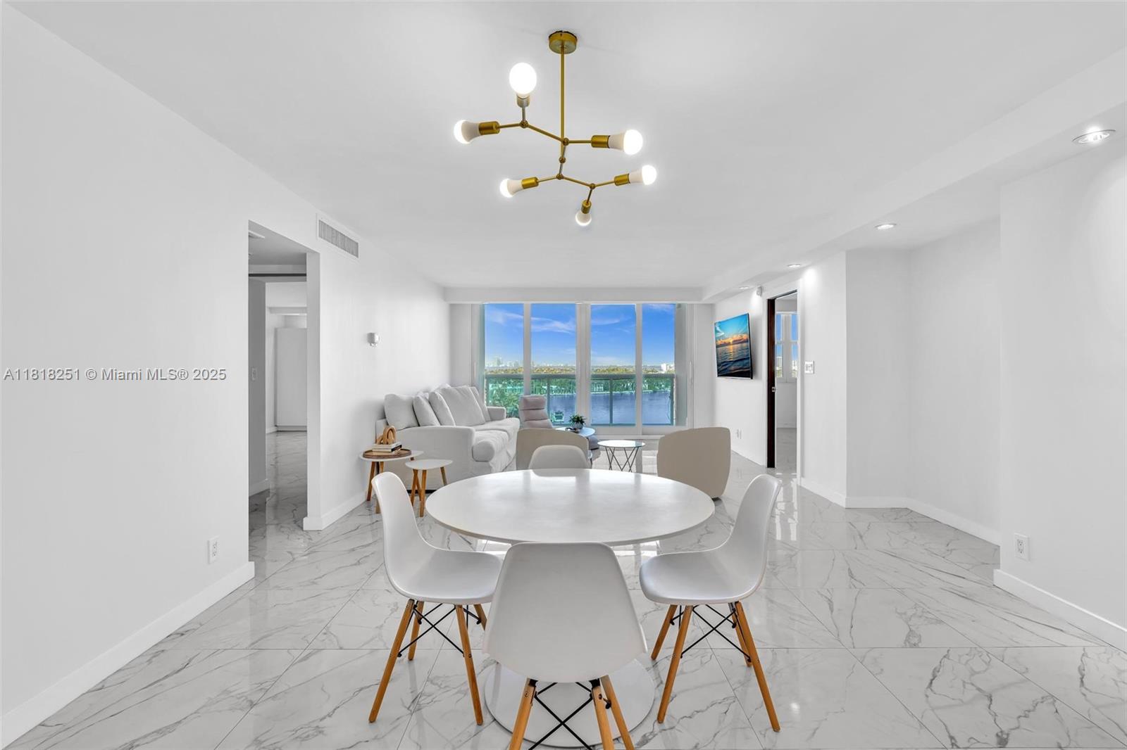 AQUASOL CONDO - Residential
