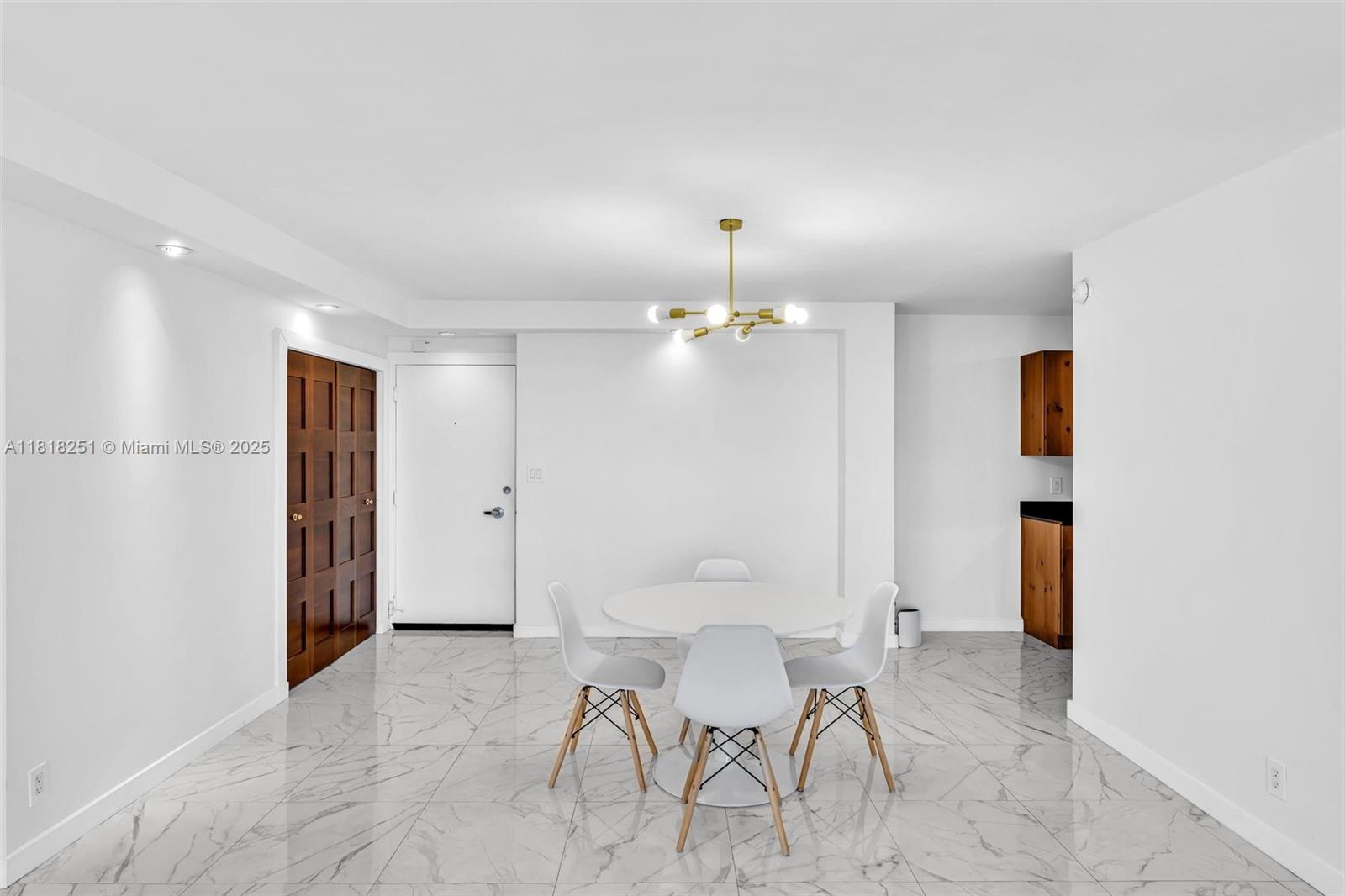 AQUASOL CONDO - Residential