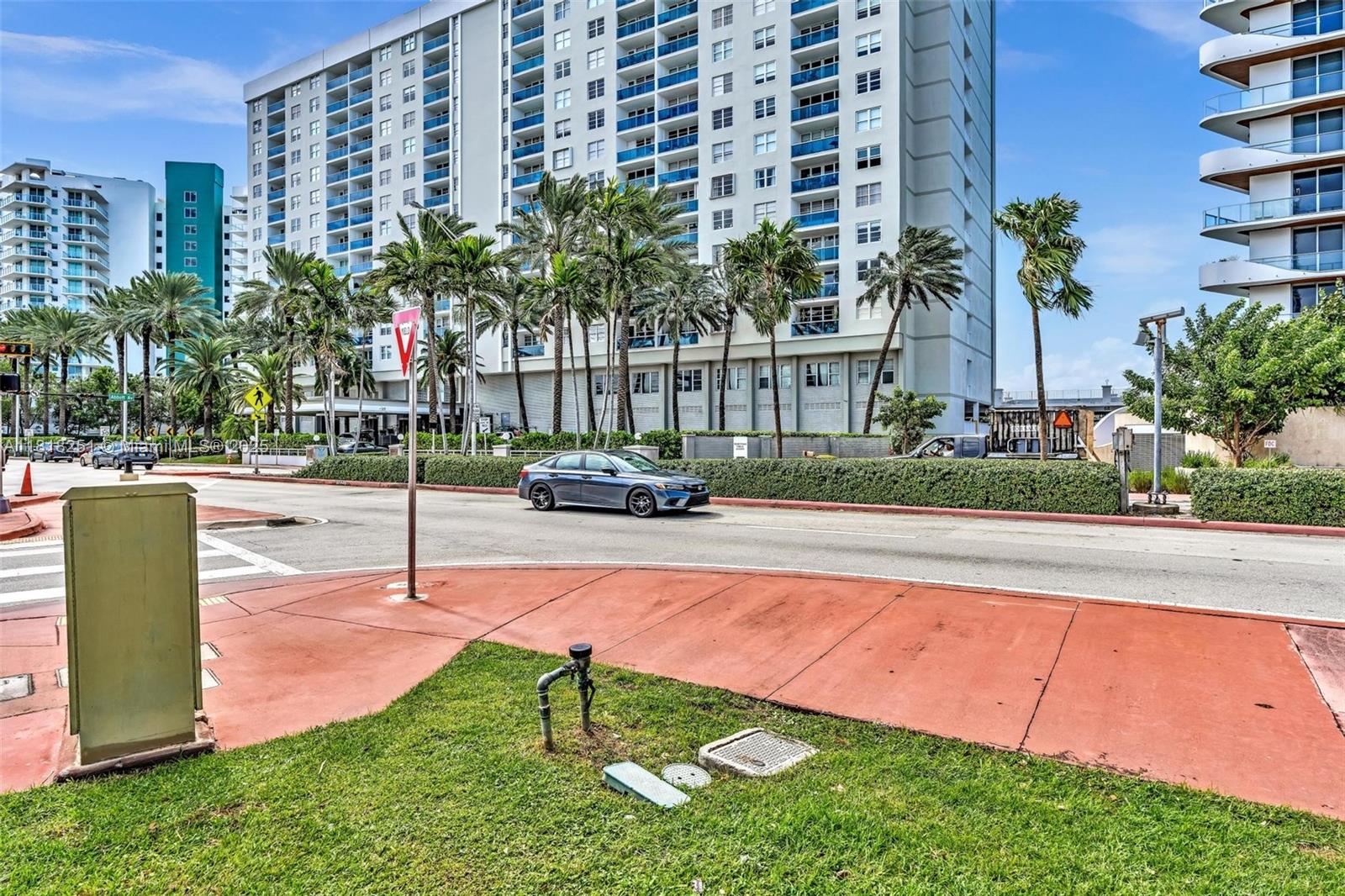 AQUASOL CONDO - Residential
