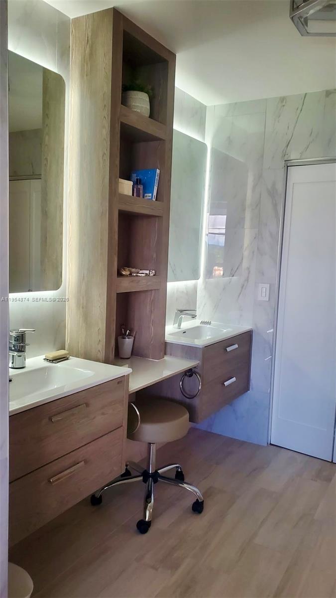 MYSTIC POINTE CONDO NO ON - Residential