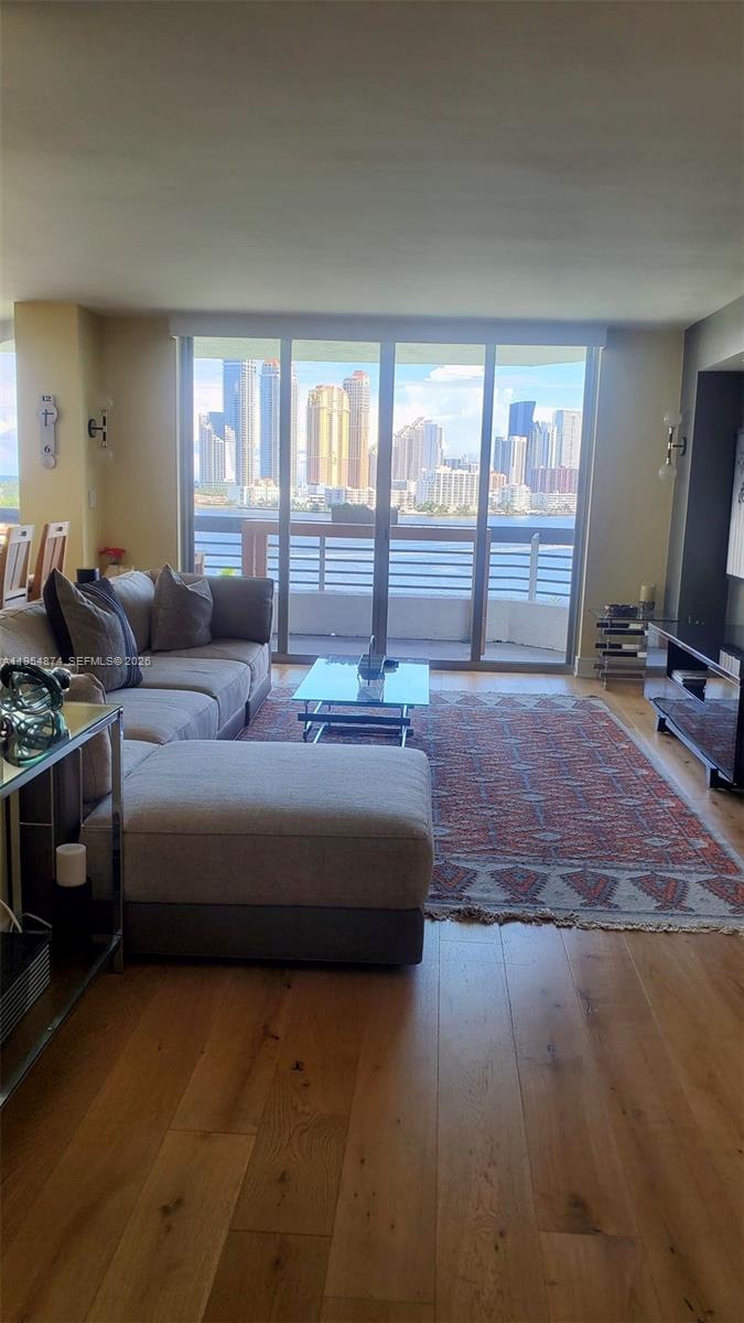 MYSTIC POINTE CONDO NO ON - Residential