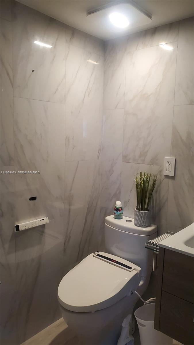 MYSTIC POINTE CONDO NO ON - Residential