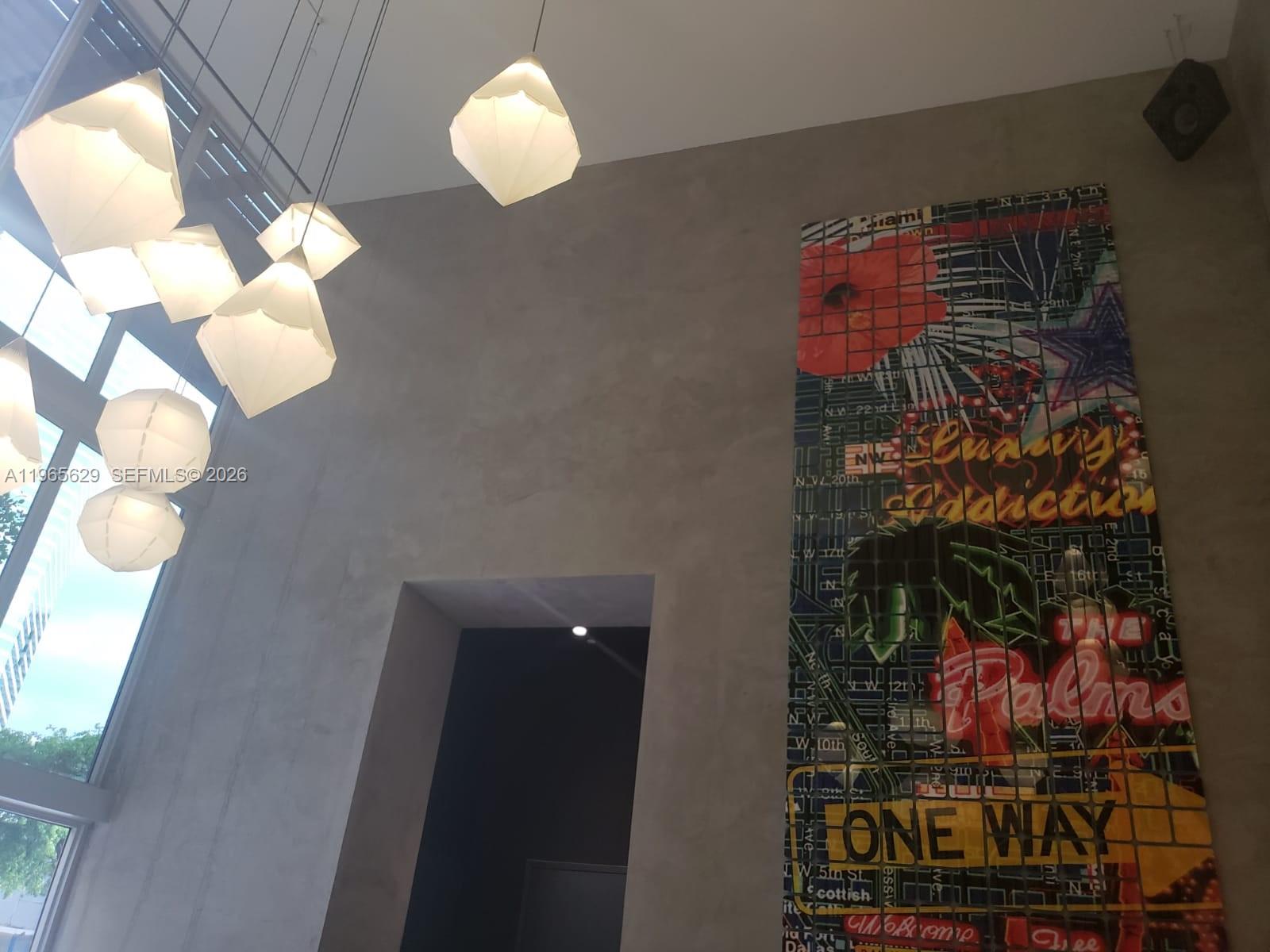 CENTRO CONDO - Residential