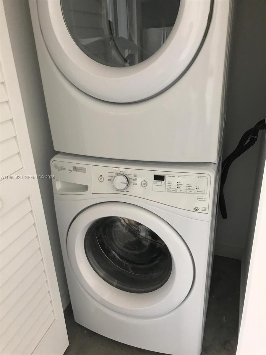 CENTRO CONDO - Residential