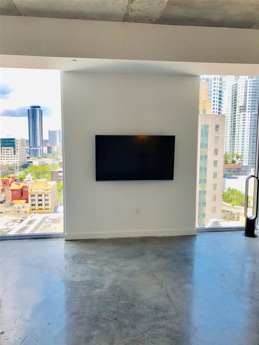 CENTRO CONDO - Residential