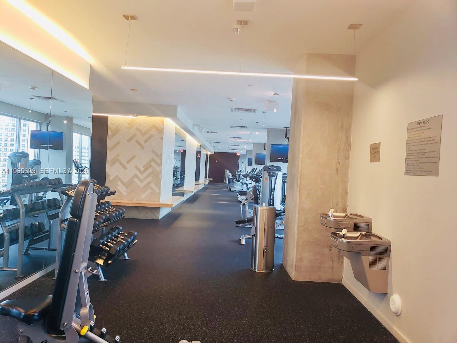 CENTRO CONDO - Residential