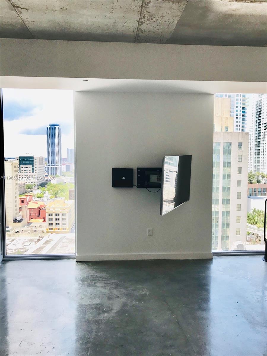 CENTRO CONDO - Residential