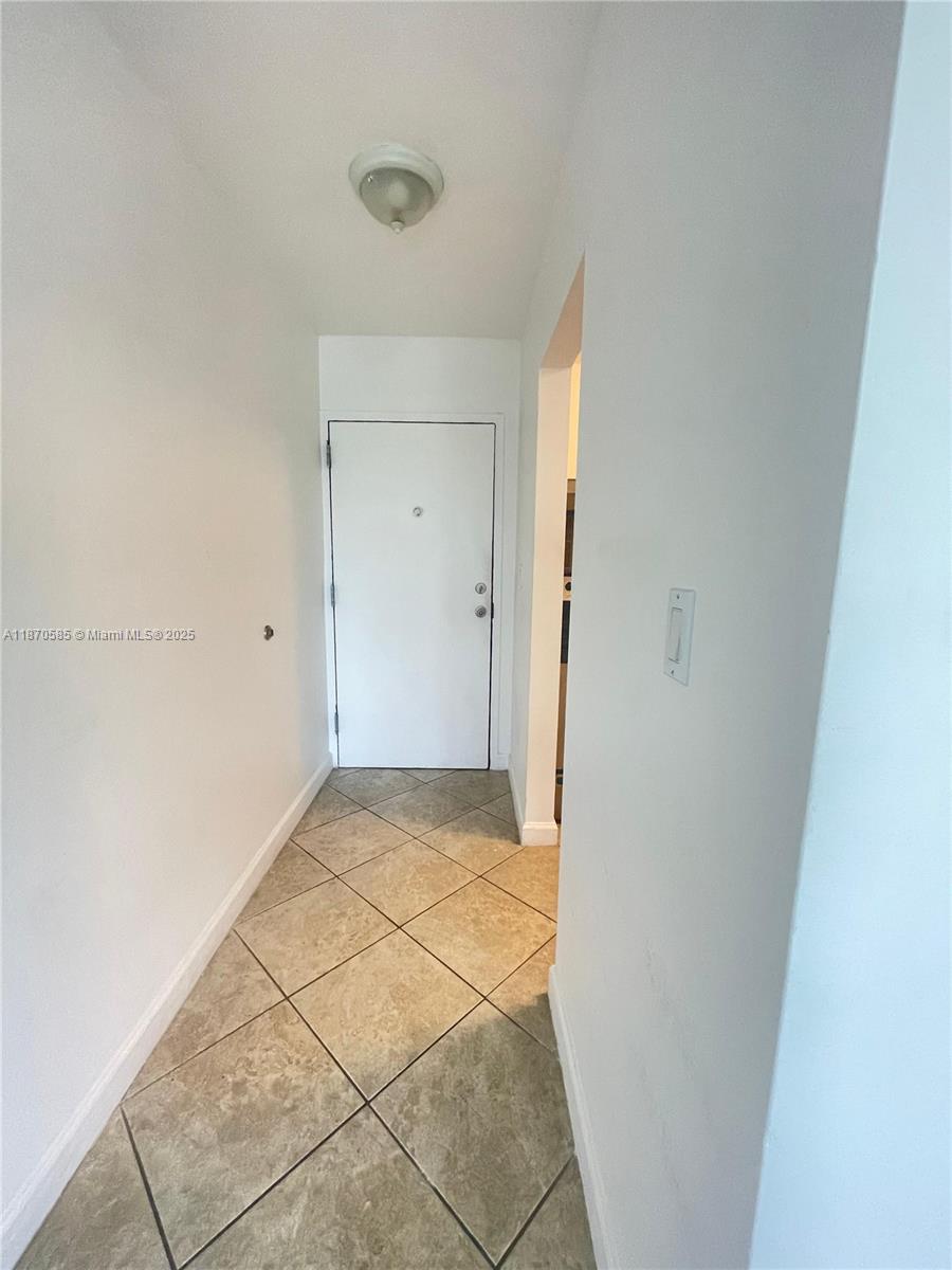 CORAL WAY GARDENS CONDO - Residential Lease