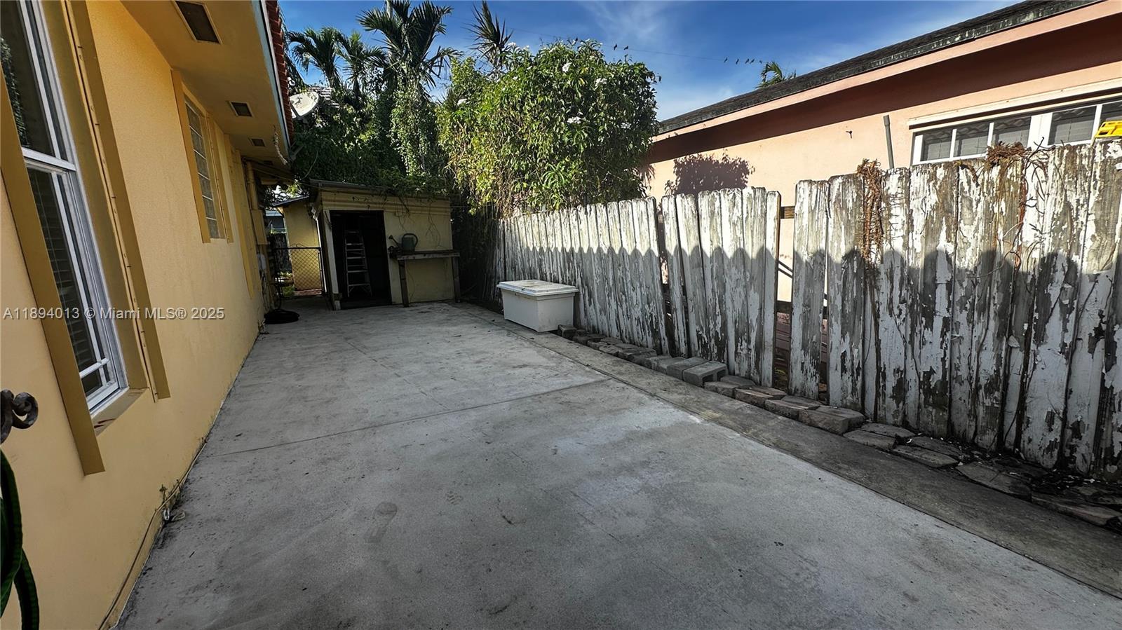 CAMNER MANOR 2ND ADDN - Residential