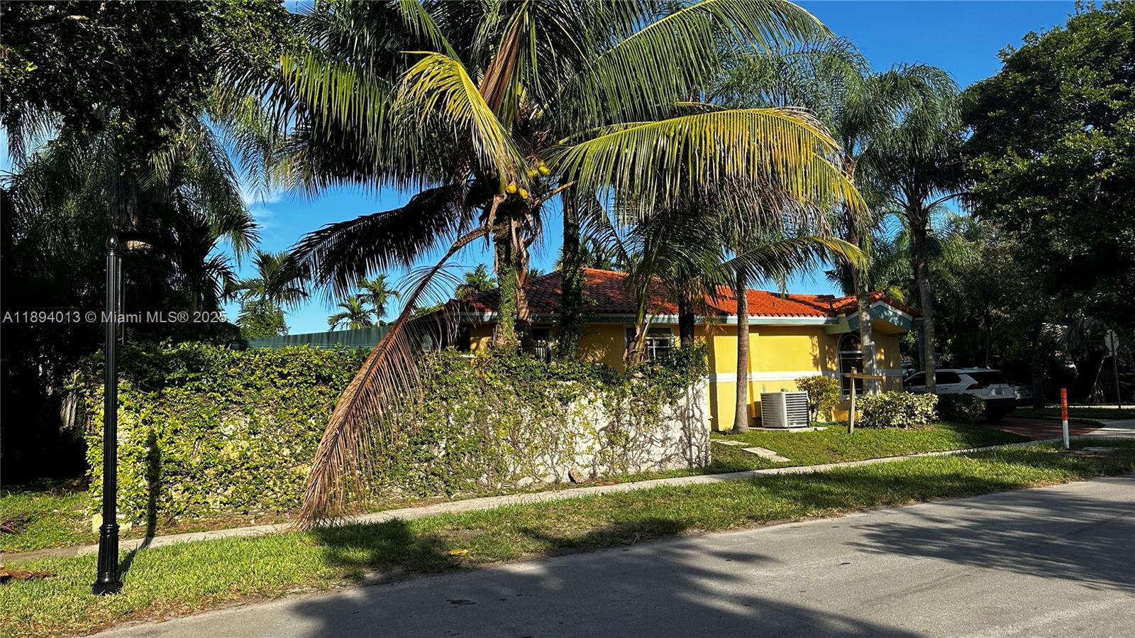 CAMNER MANOR 2ND ADDN - Residential