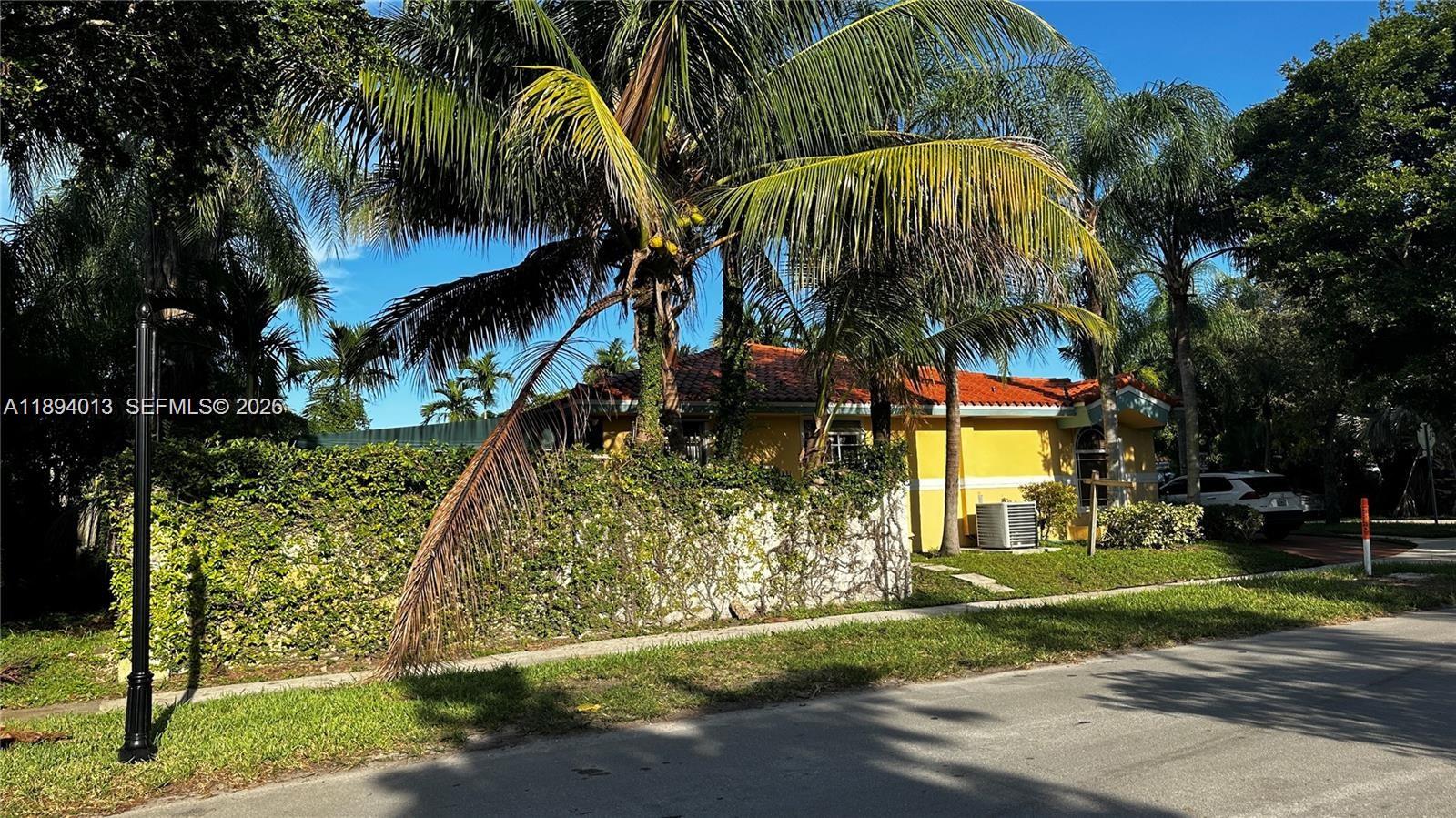 CAMNER MANOR-2ND ADDN - Residential