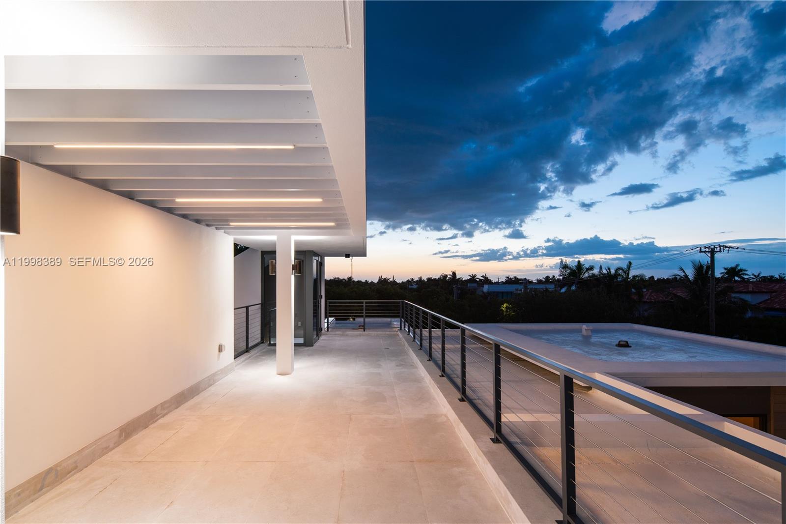 TROPICAL ISLE HOMES SUB - Residential