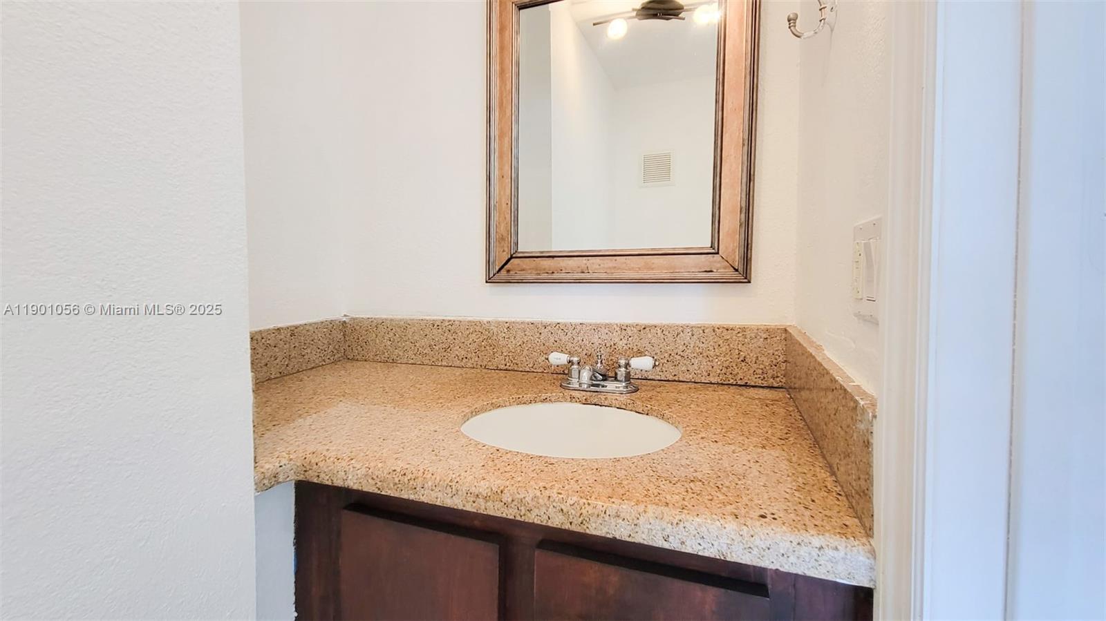 WEST VIEW LAKE TOWNHOMES - Residential