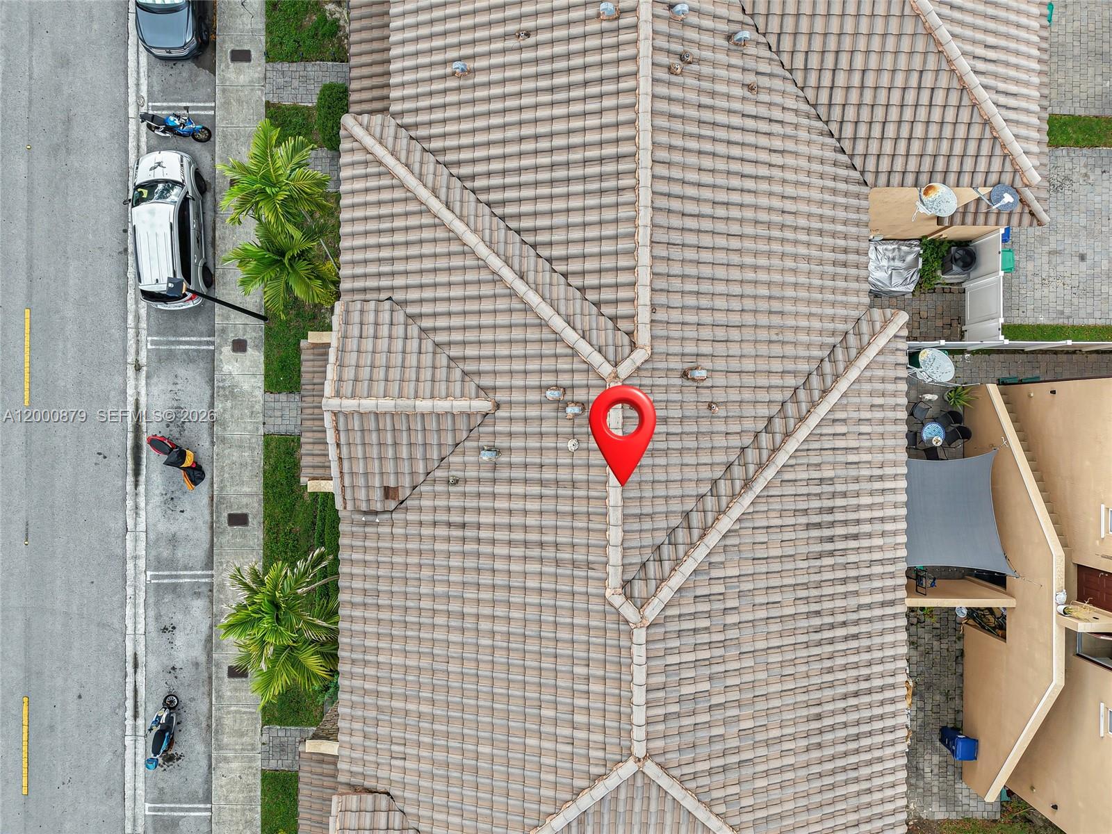 KENDALL COMMONS TOWNHOMES - Residential Lease