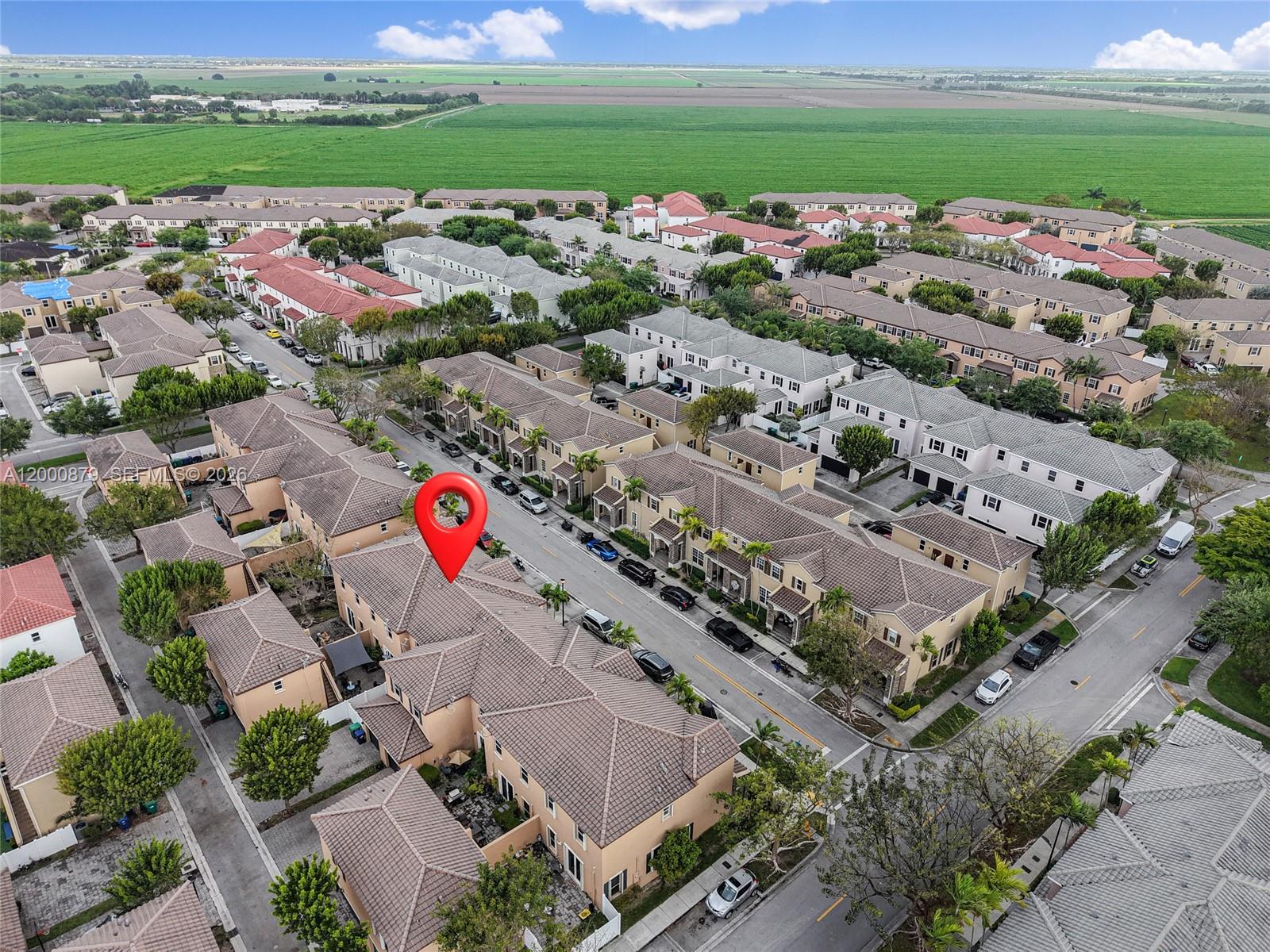 KENDALL COMMONS TOWNHOMES - Residential Lease