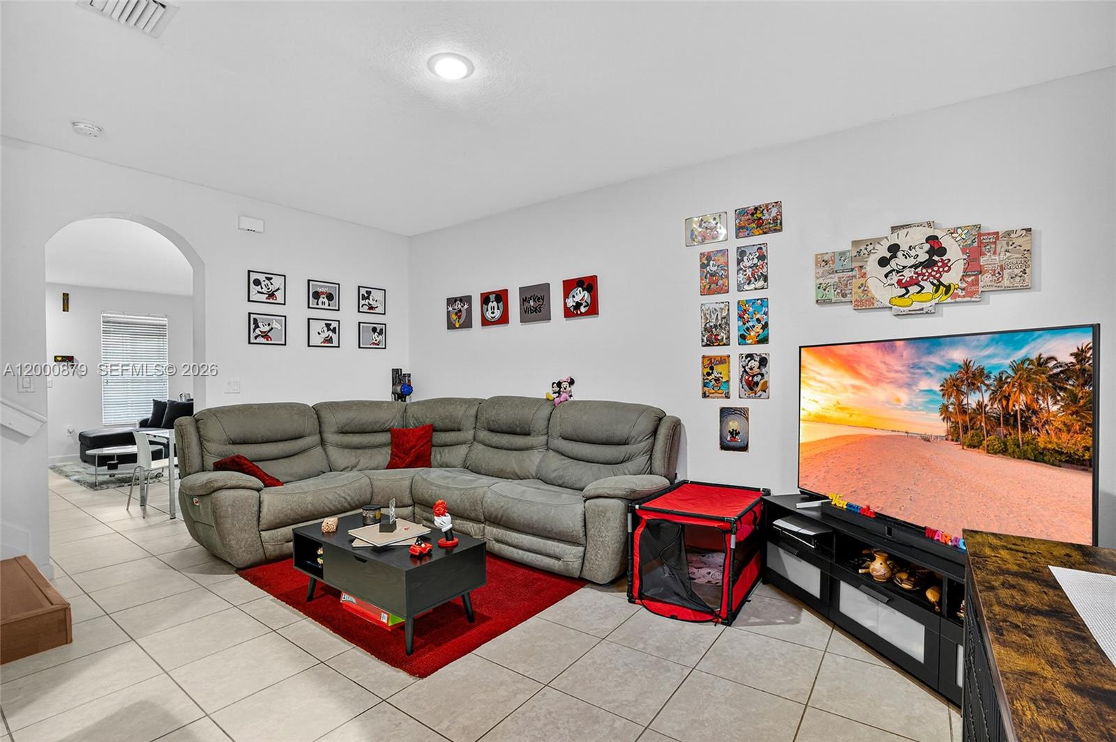 KENDALL COMMONS TOWNHOMES - Residential Lease