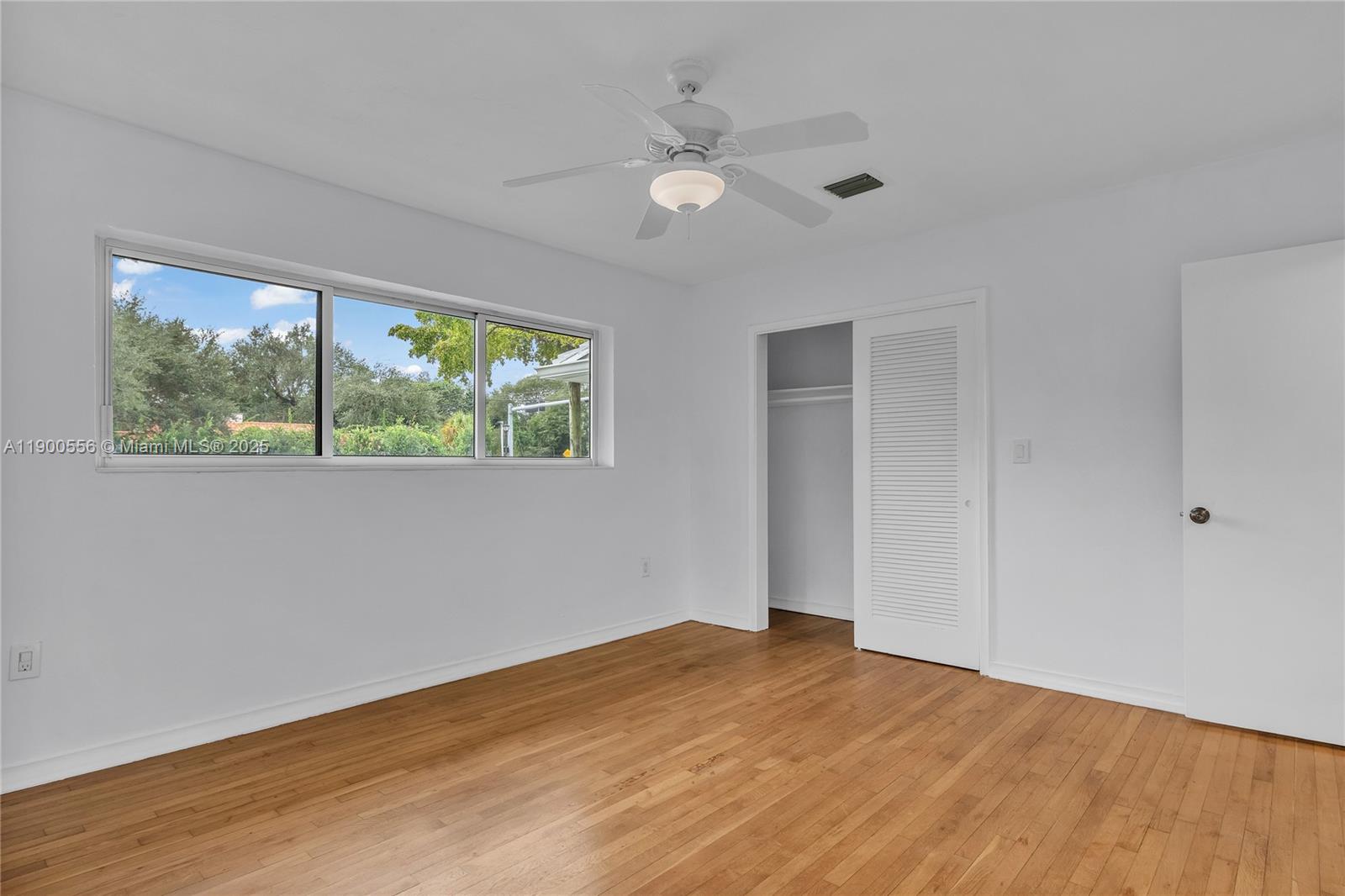 MIAMI SHORES SEC 5 - Residential