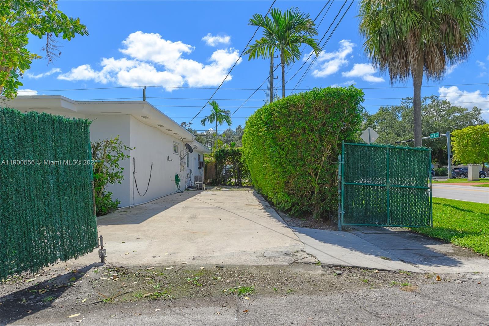 MIAMI SHORES SEC 5 - Residential