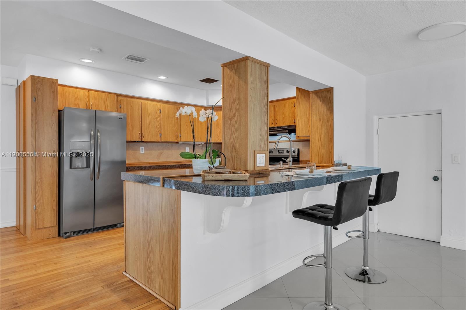 MIAMI SHORES SEC 5 - Residential