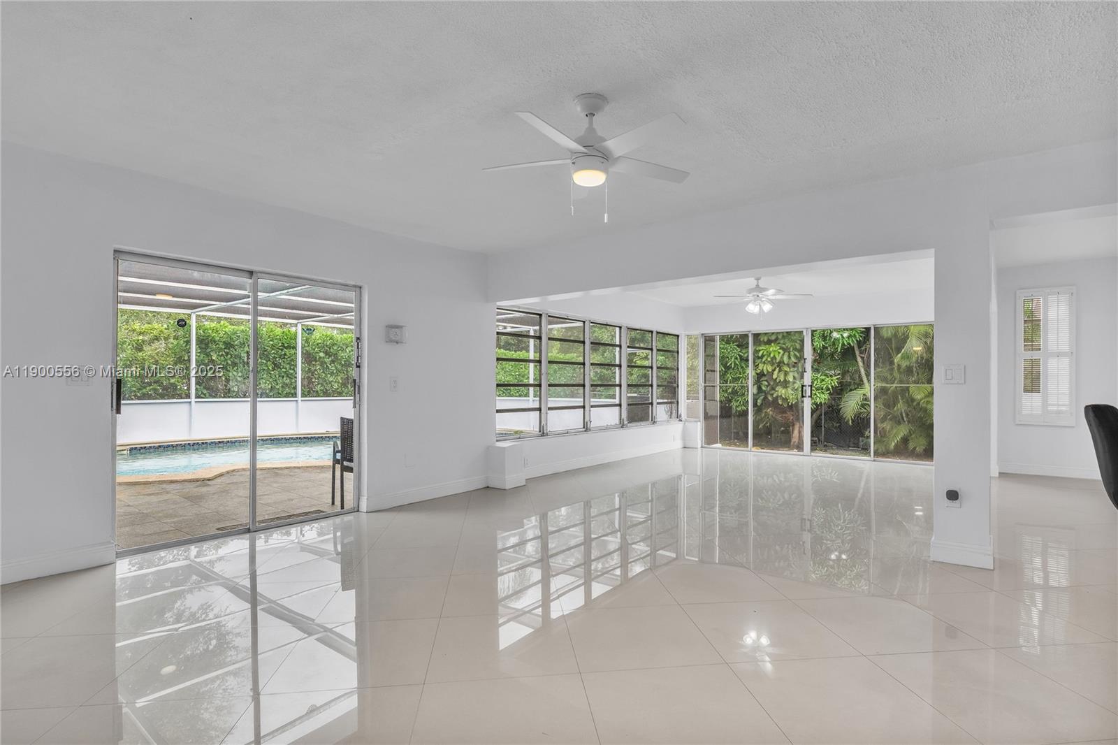 MIAMI SHORES SEC 5 - Residential