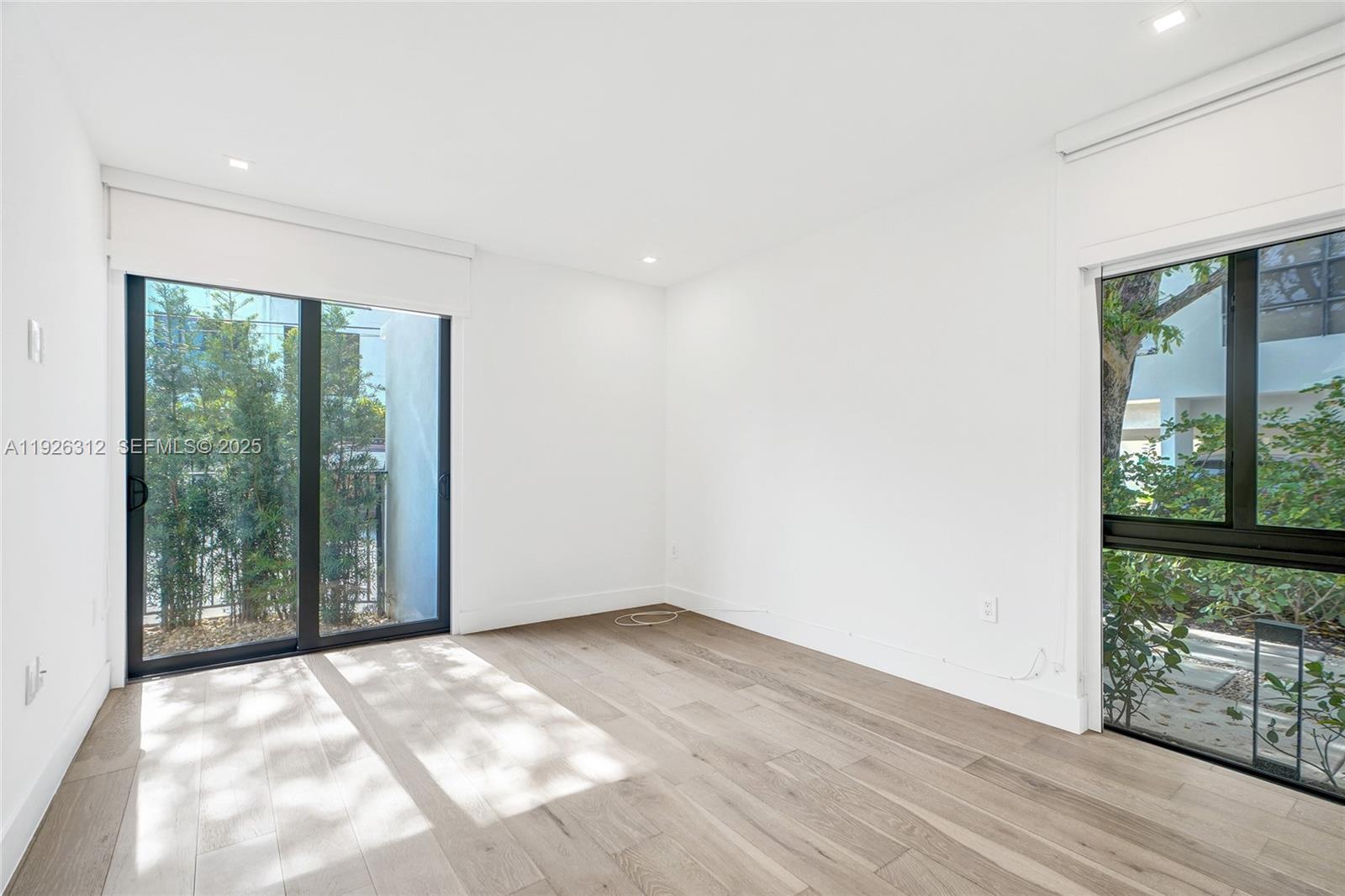 KEY CASSA CONDO - Residential Lease