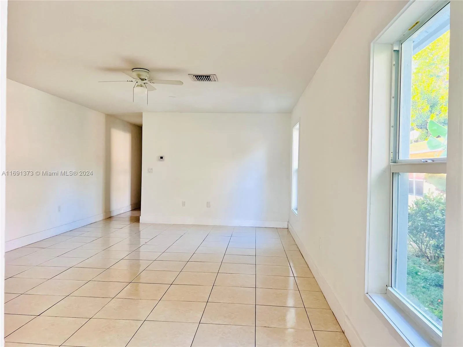 Pompano Beach, Florida 33060, United States, 3 Bedrooms Bedrooms, ,2 BathroomsBathrooms,Residential,Pending,33681
