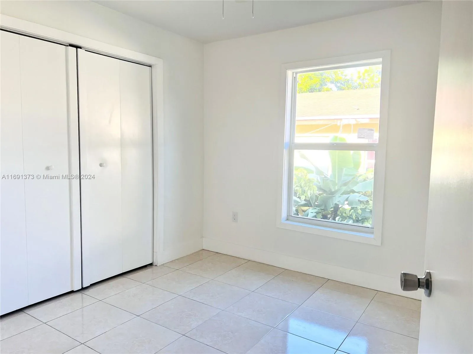 Pompano Beach, Florida 33060, United States, 3 Bedrooms Bedrooms, ,2 BathroomsBathrooms,Residential,Pending,33681