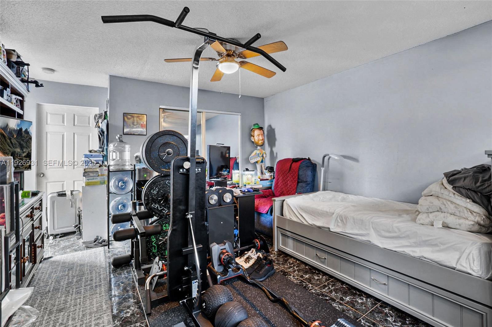 CRESTHAVEN NO 5 - Residential