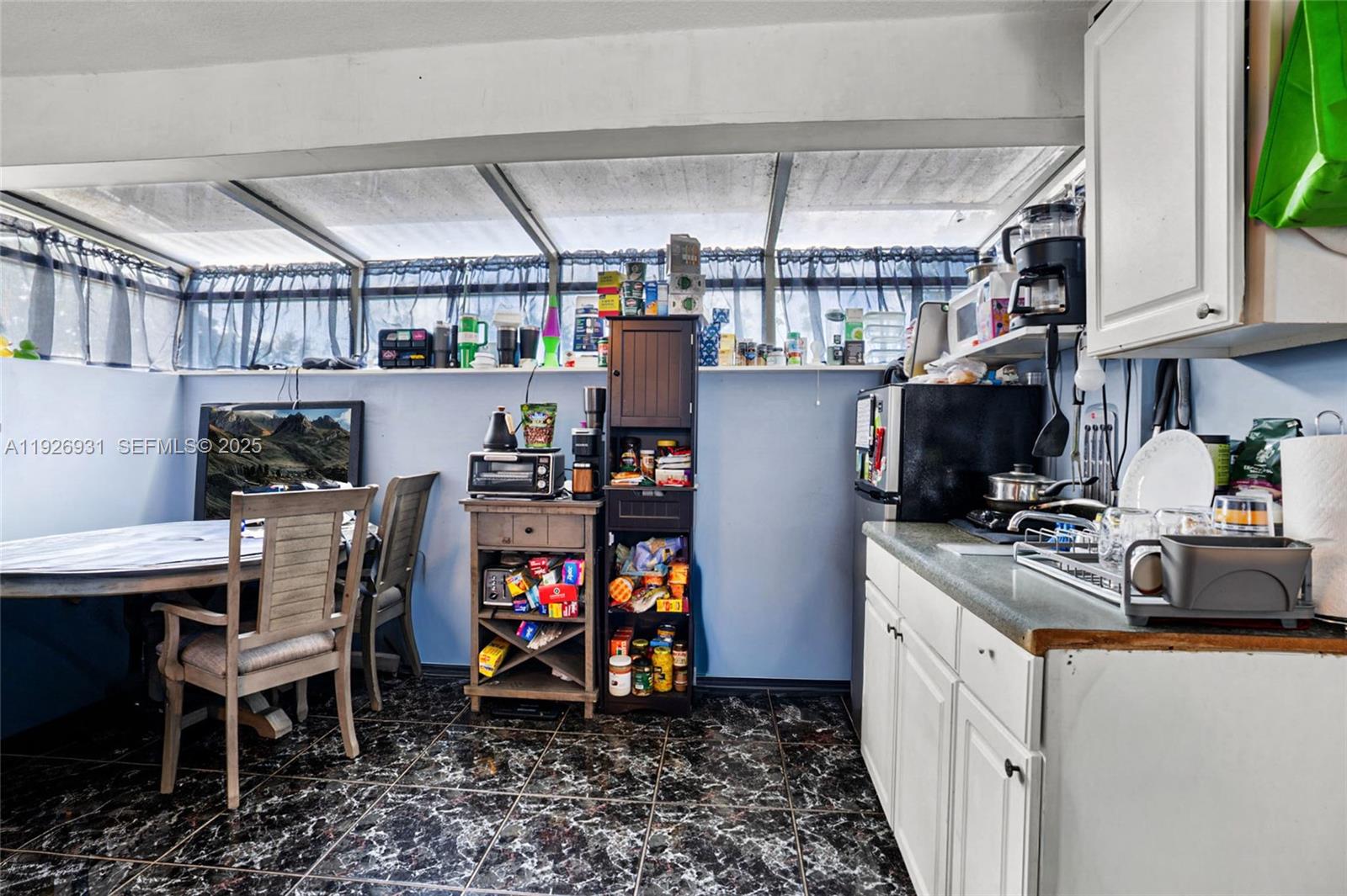 CRESTHAVEN NO 5 - Residential