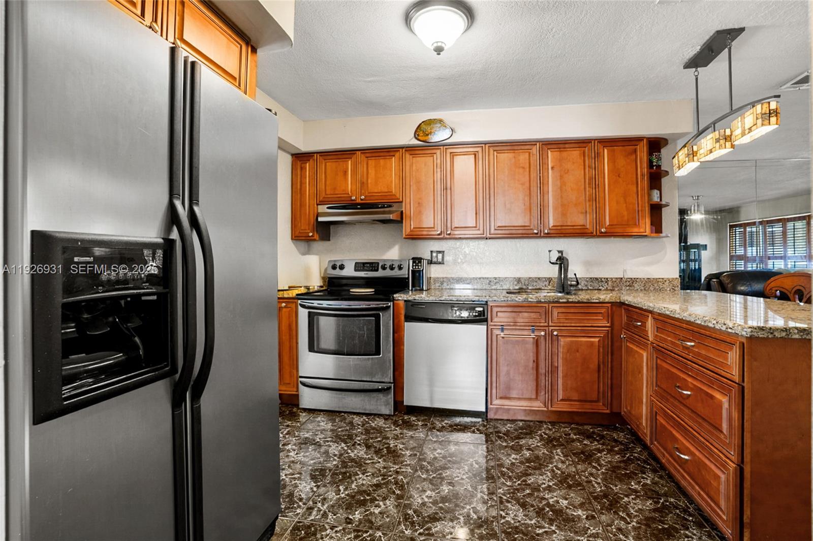 CRESTHAVEN NO 5 - Residential