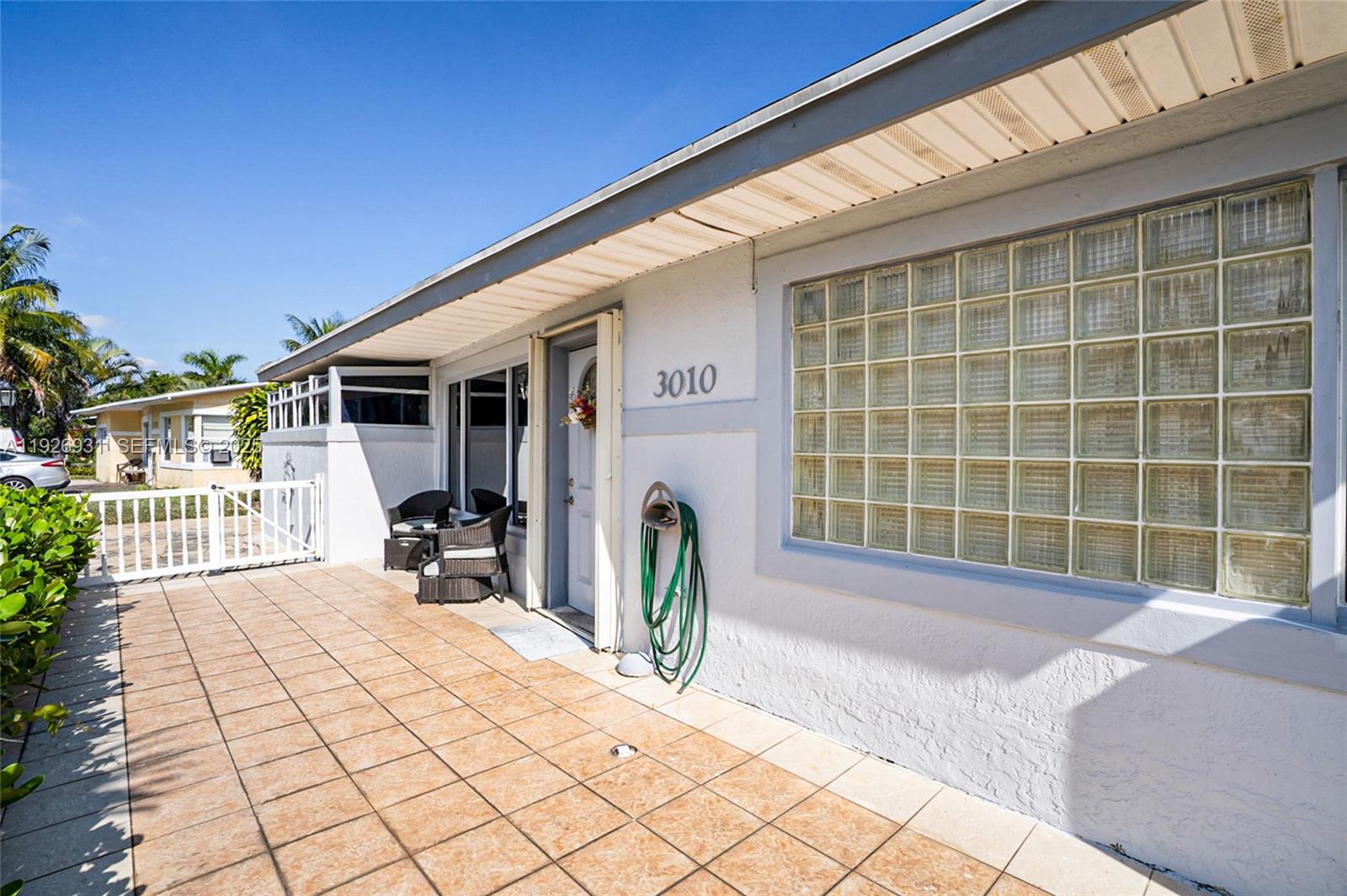 CRESTHAVEN NO 5 - Residential