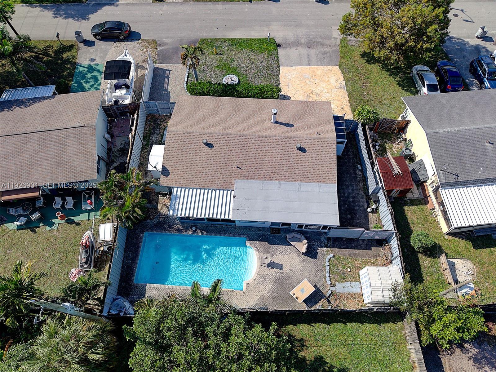 CRESTHAVEN NO 5 - Residential