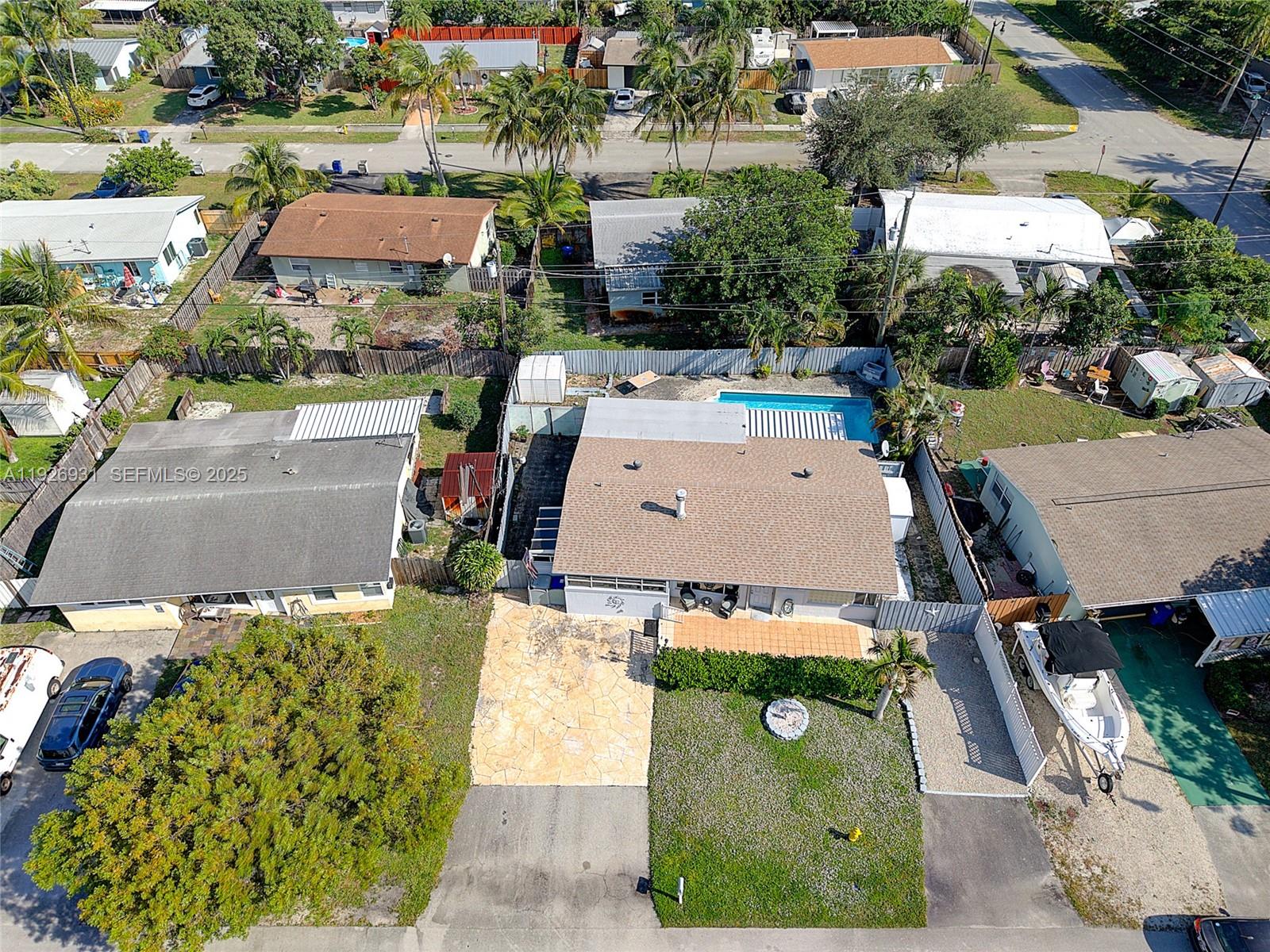 CRESTHAVEN NO 5 - Residential