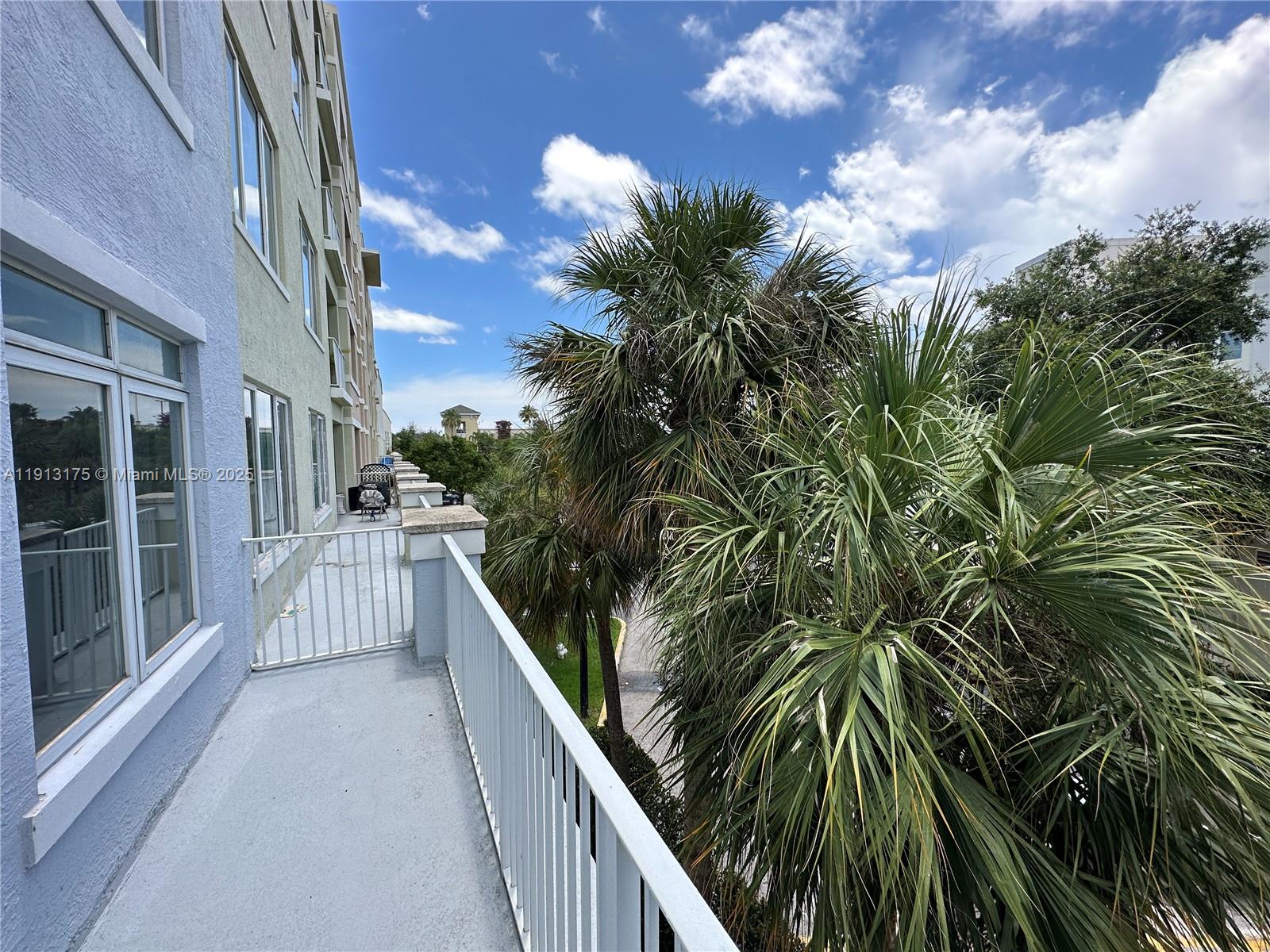 VILLAGE AT ABACOA CONDO - Residential Lease