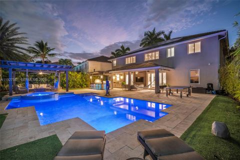 3825 Heron Ridge Ln Weston FL 33331