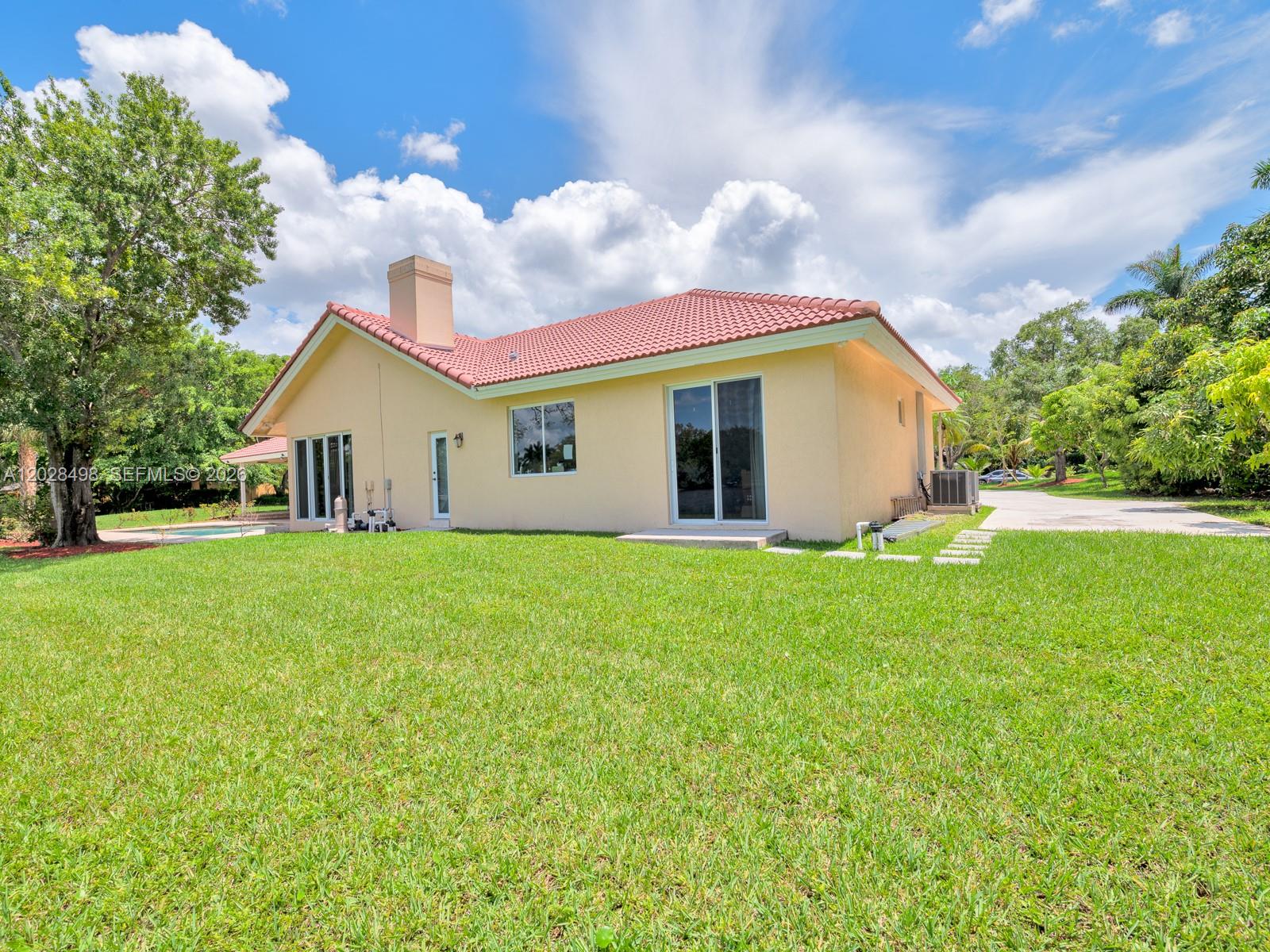 WINDMILL RANCH ESTATES - Residential