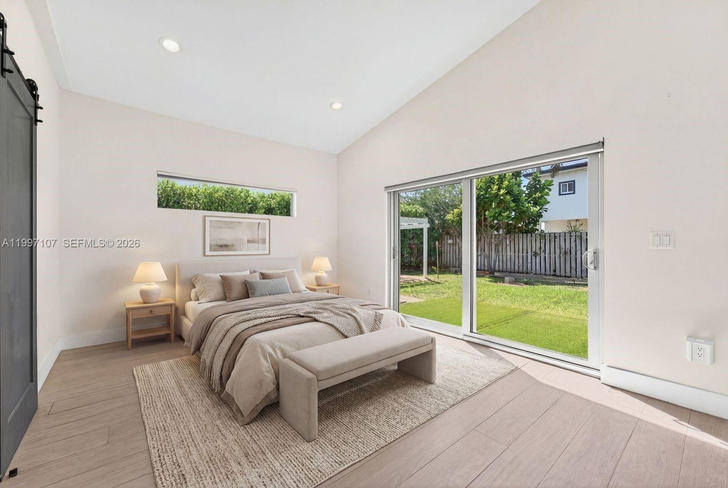 LAUDERDALE PARK 6-33 1/2 - Residential Lease