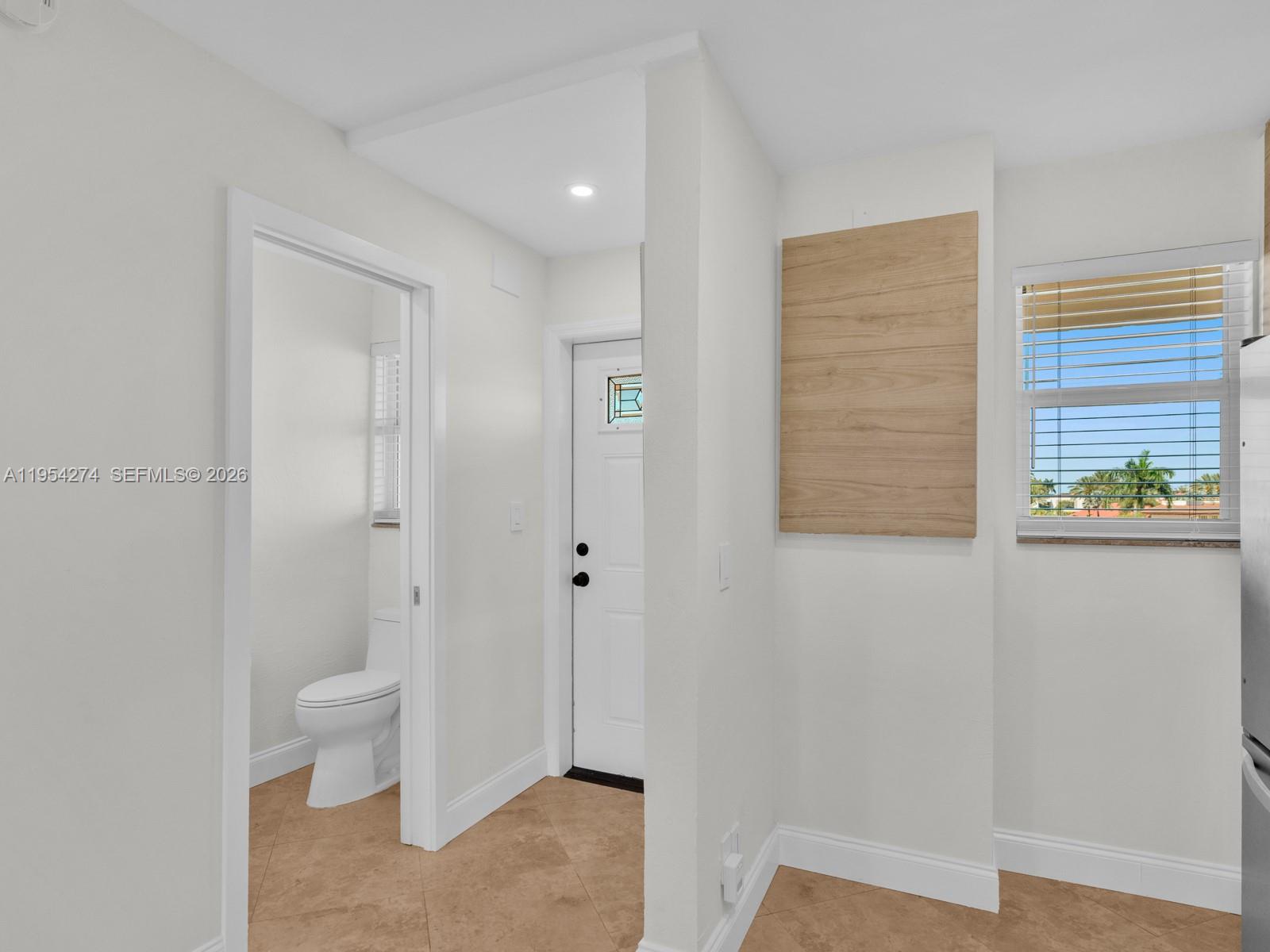 BOCA HOUSE CONDO - Residential