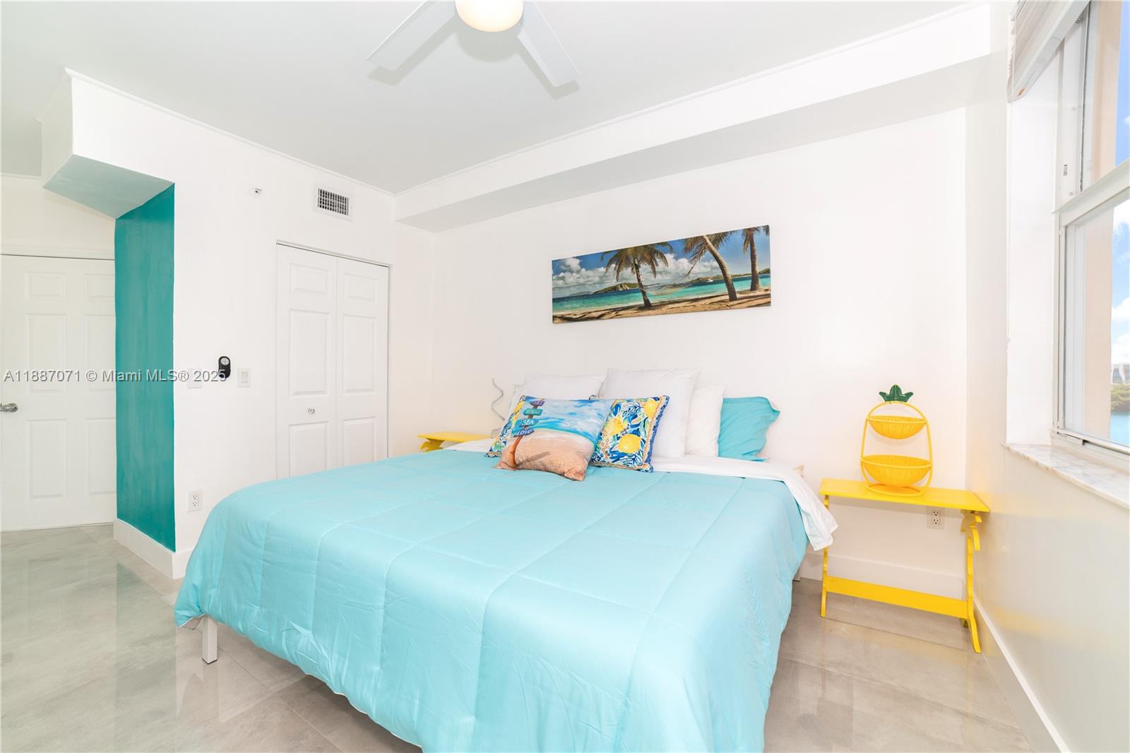 PORTO BELLAGIO CONDO - Residential