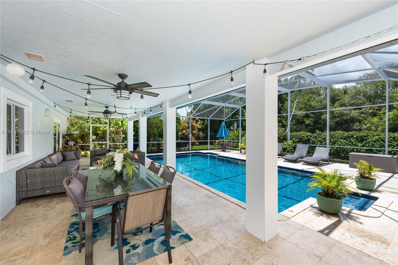 JANEMARY ESTATES - Residential