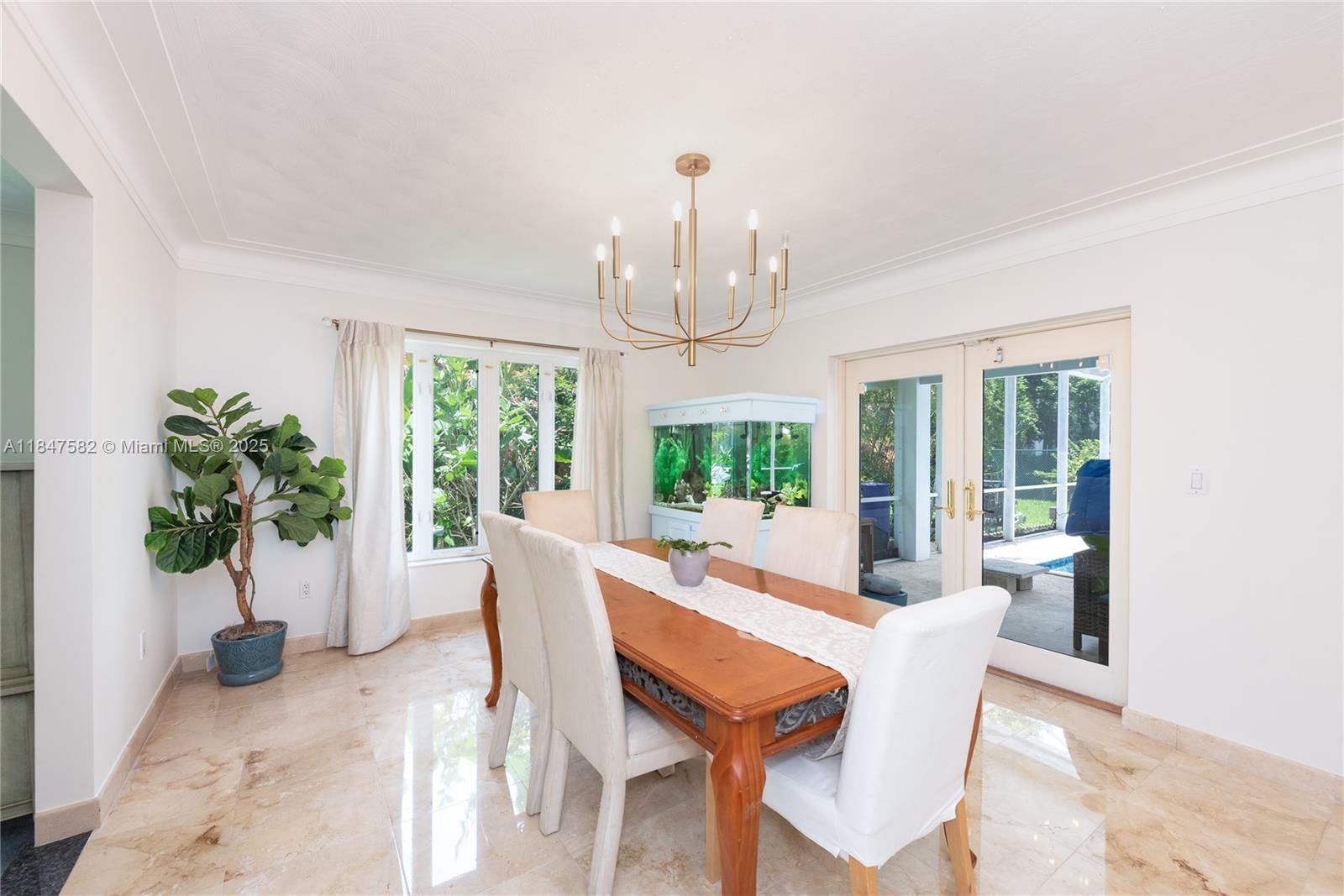 JANEMARY ESTATES - Residential