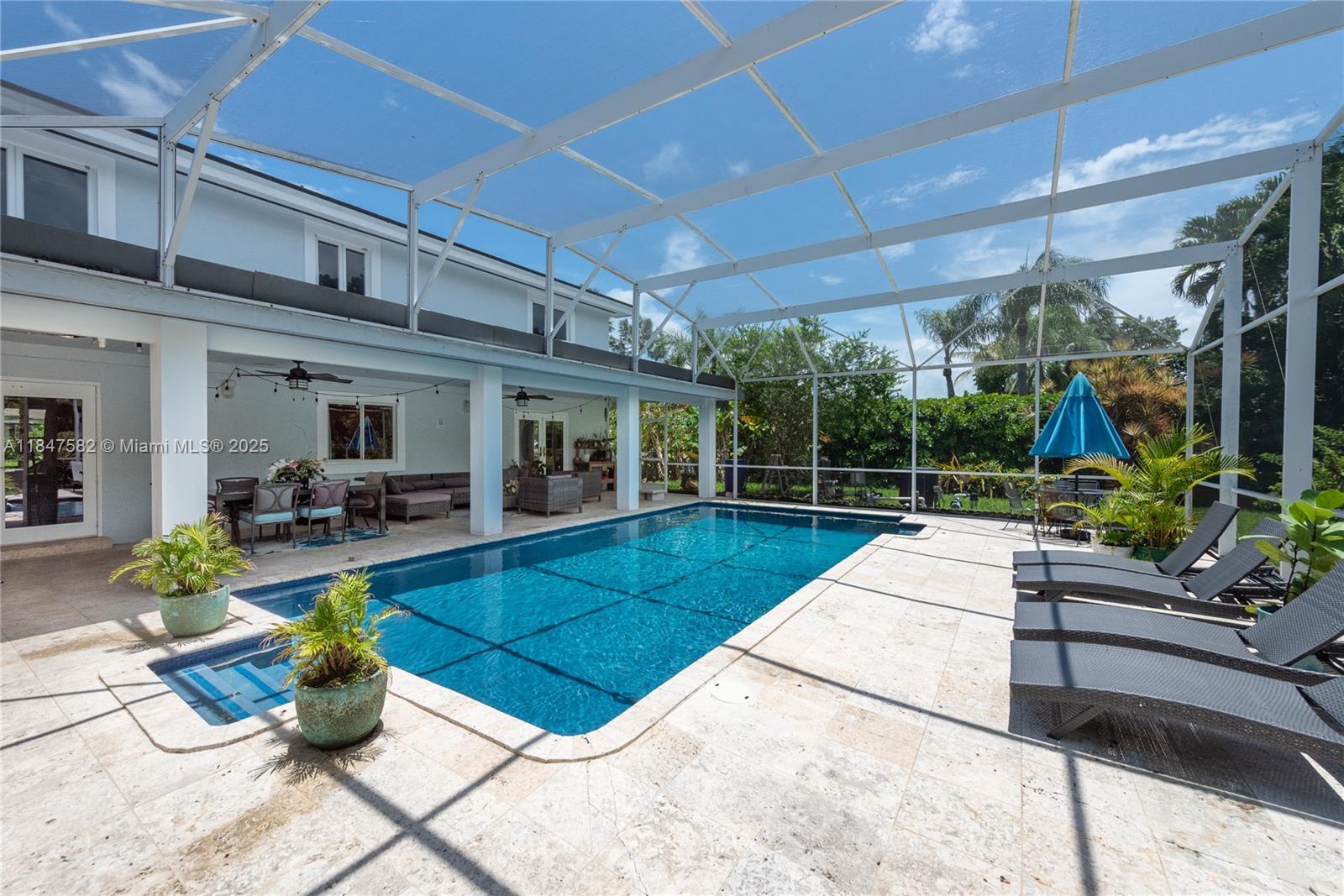 JANEMARY ESTATES - Residential