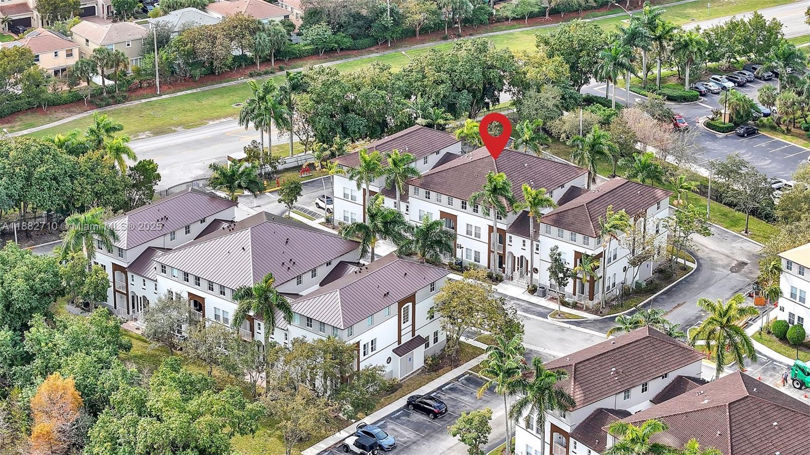 COURTYARDS ONE CONDO - Residential Lease